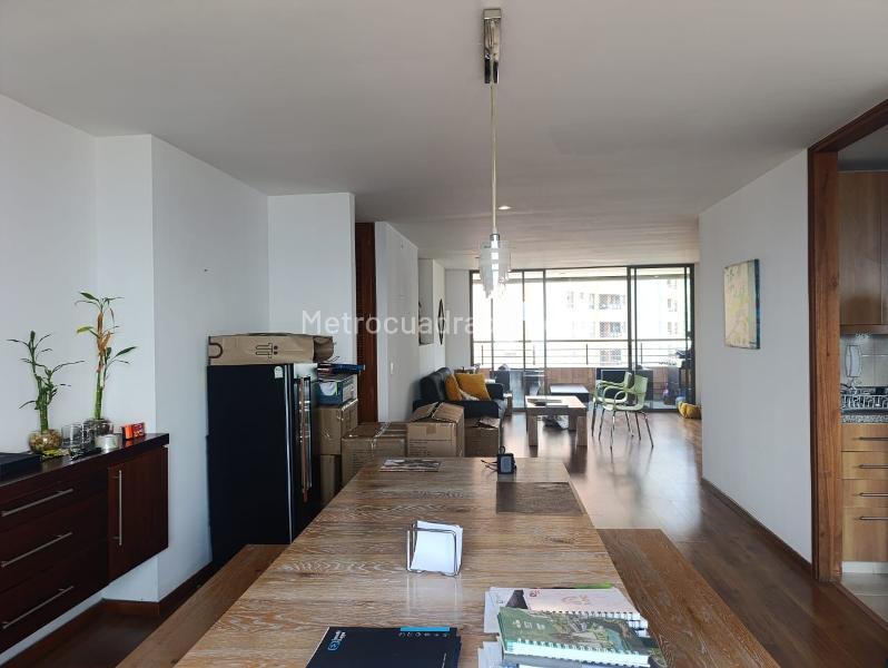 Apartamento en Arriendo, EL POBLADO, Medellín – pohled 2