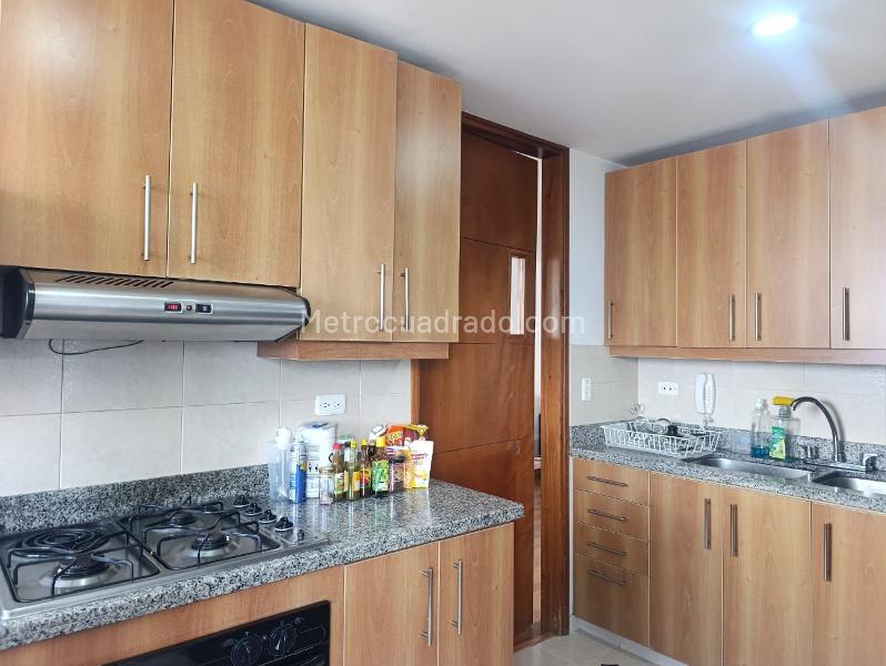 Apartamento en Arriendo, EL POBLADO, Medellín – další