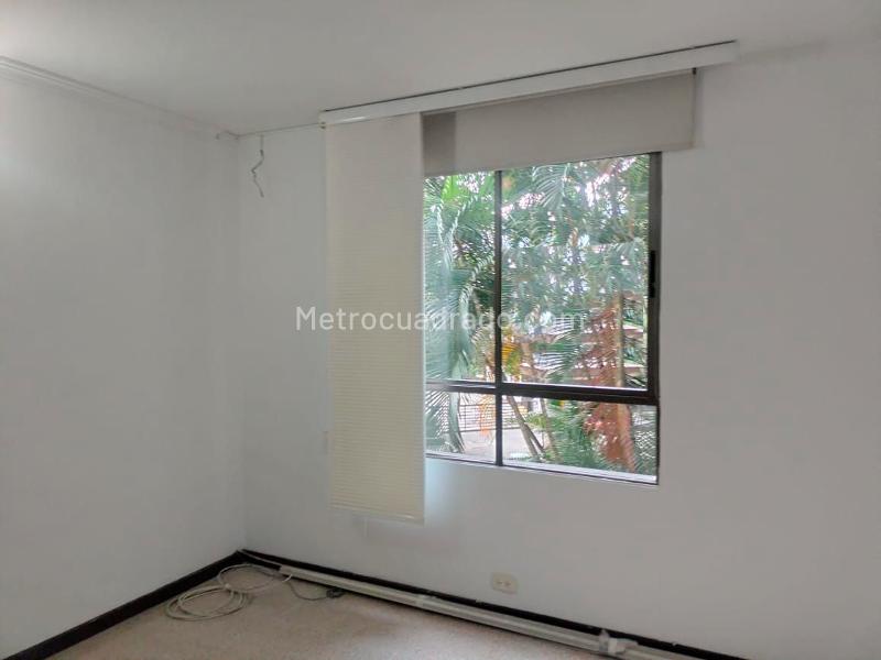 3BR Apartment in El Poblado with Marble Floors & Covered Parking - 7