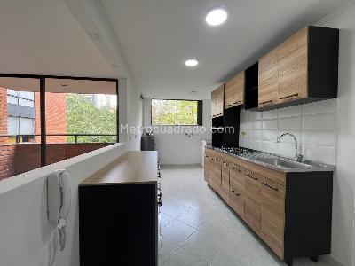 Apartamento de 3 alcobas en arriendo en Las Lomas, Medellín, 100 m² · foto 4 de 17