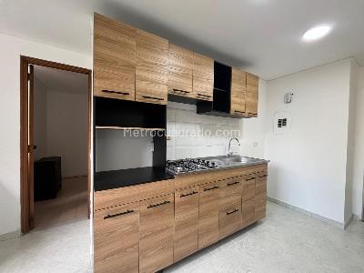 Apartamento de 3 alcobas en arriendo en Las Lomas, Medellín, 100 m² · foto 7 de 17