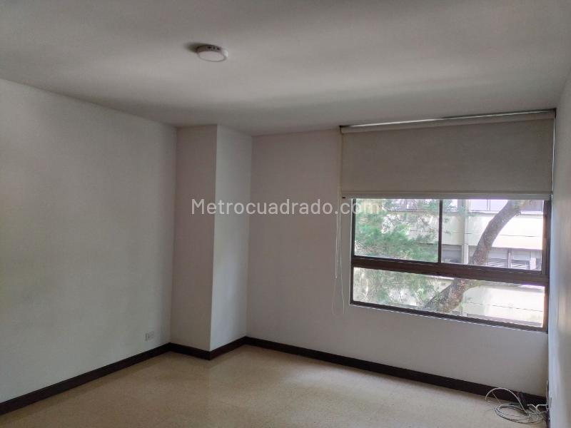 Convenient 2BR Apartment in El Poblado - 9