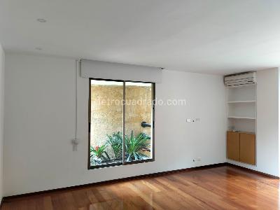 Apartamento de 3 alcobas en venta en El Poblado, Medellín, 338 m² · foto 11 de 20
