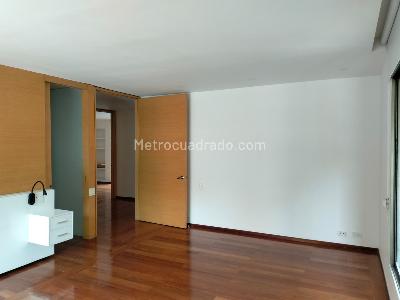 Apartamento de 3 alcobas en venta en El Poblado, Medellín, 338 m² · foto 12 de 20