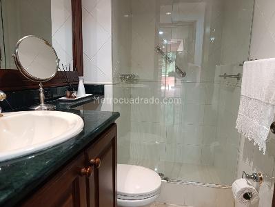 Apartamento de 3 alcobas en venta en El Poblado, Medellín, 143 m² · foto 16 de 20