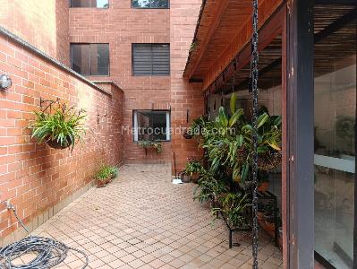 Apartamento de 3 alcobas en venta en El Poblado, Medellín, 143 m² · foto 20 de 20