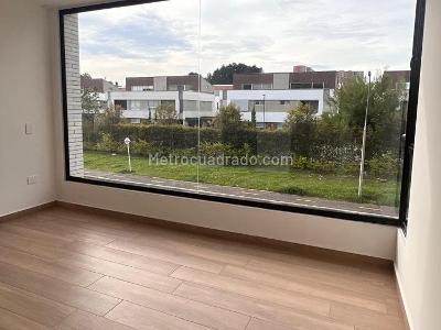 Casa de 5 alcobas en venta en Rionegro, Rionegro, 235 m² · foto 10 de 14