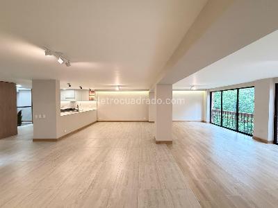 Casa de 3 alcobas en venta en El Poblado, Medellín, 615 m² · foto 7 de 20