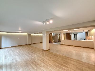 Casa de 3 alcobas en venta en El Poblado, Medellín, 615 m² · foto 8 de 20