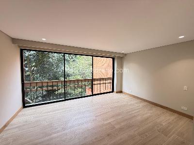 Casa de 3 alcobas en venta en El Poblado, Medellín, 615 m² · foto 15 de 20