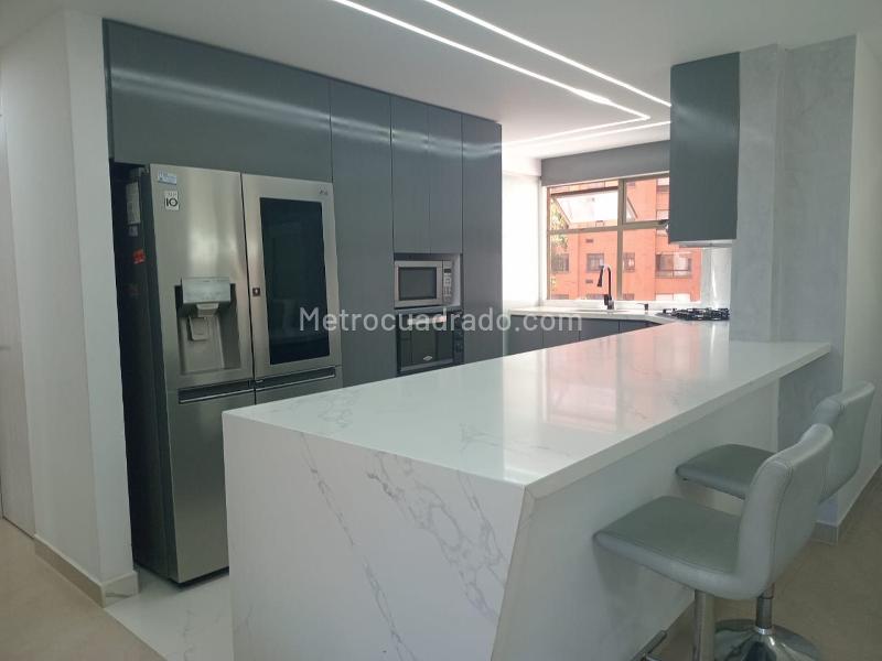 Apartamento Amoblado de 3 Alcobas en Zona Tranquila de El Poblado - 6