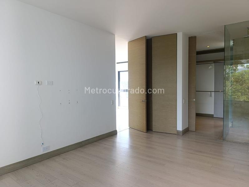 Cozy Studio Apartment in Quiet Area of El Poblado - 9