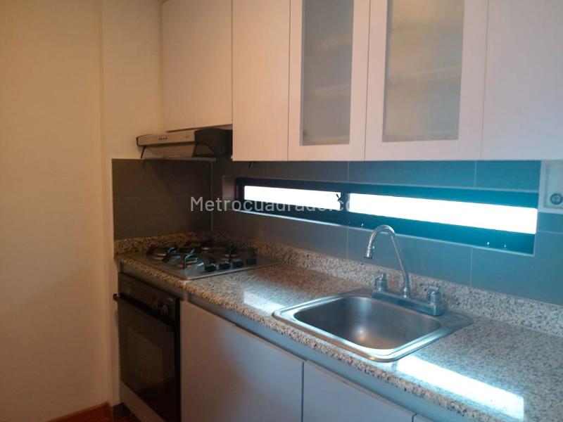 Estudio Acogedor de 1 Alcoba con Terraza en El Poblado - 7