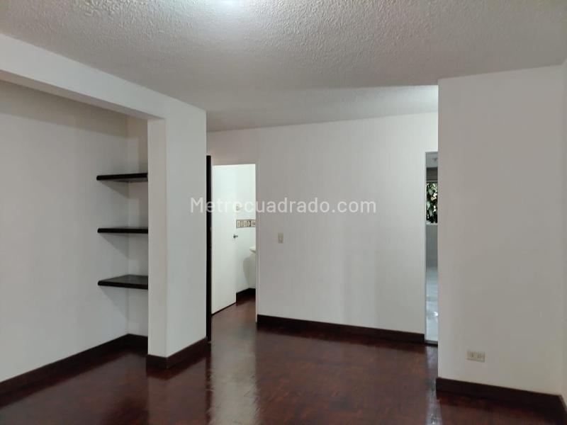 Apartamento amplio de 3 alcobas en El Poblado - 4