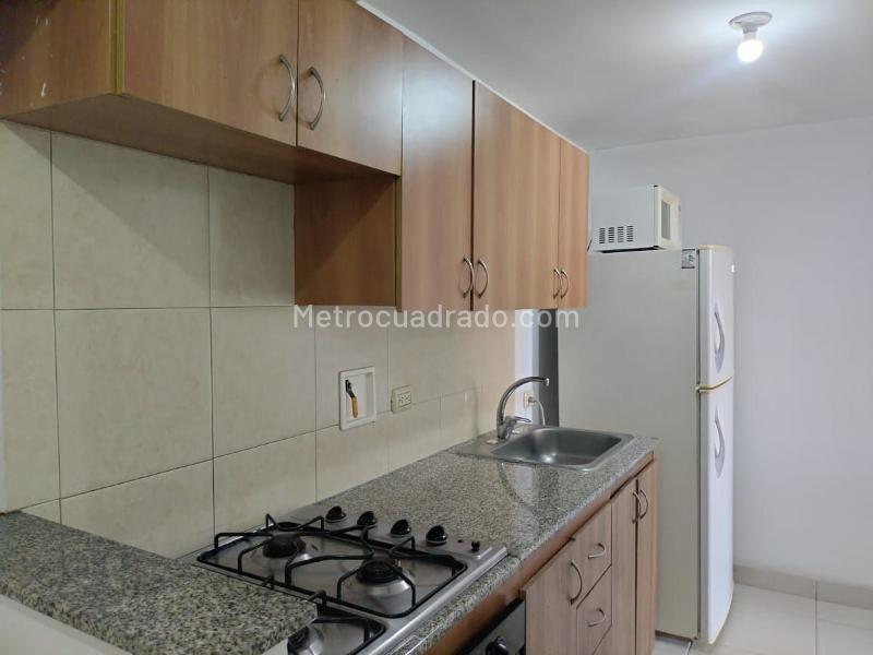 Apartamento Amoblado de 2 Alcobas en Conjunto Cerrado cerca a El Poblado - 6