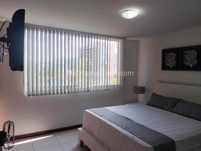 Apartamento Amoblado de 2 Alcobas en Conjunto Cerrado cerca a El Poblado - 7
