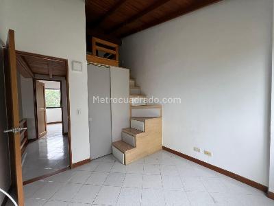 Apartamento de 3 alcobas en arriendo en El Poblado, Medellín, 120 m² · foto 12 de 18