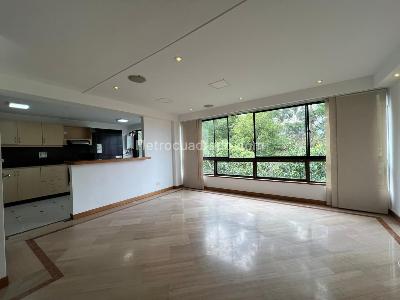 Apartamento de 3 alcobas en arriendo en El Poblado, Medellín, 120 m² · foto 2 de 18