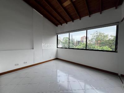 Apartamento de 3 alcobas en arriendo en El Poblado, Medellín, 120 m² · foto 9 de 18