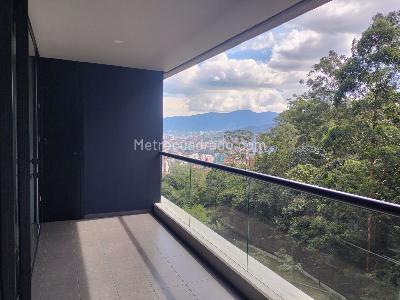 Apartamento de 2 alcobas en venta en El Poblado, Medellín, 104 m² · foto 16 de 17