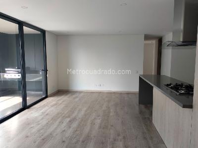 Apartamento de 2 alcobas en venta en El Poblado, Medellín, 104 m² · foto 3 de 17