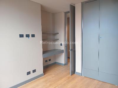 Apartamento de 2 alcobas en arriendo en El Poblado, Medellín, 120 m² · foto 15 de 18