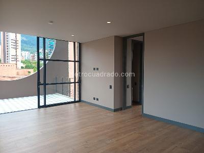 Apartamento de 2 alcobas en arriendo en El Poblado, Medellín, 120 m² · foto 3 de 18