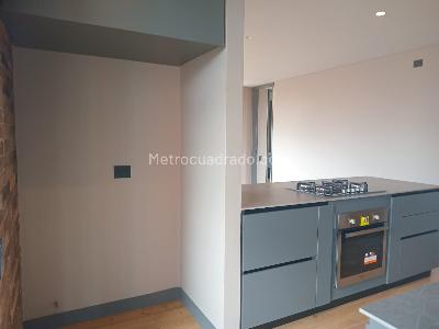 Apartamento de 2 alcobas en arriendo en El Poblado, Medellín, 120 m² · foto 8 de 18