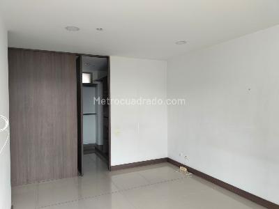 Apartamento de 3 alcobas en arriendo en Castropol, Medellín, 108 m² · foto 10 de 19
