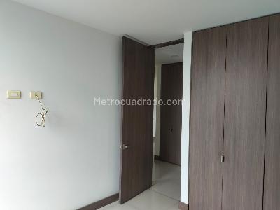 Apartamento de 3 alcobas en arriendo en Castropol, Medellín, 108 m² · foto 16 de 19