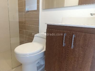 Apartamento de 2 alcobas en arriendo en Los Balsos, Medellín, 85 m² · foto 19 de 20