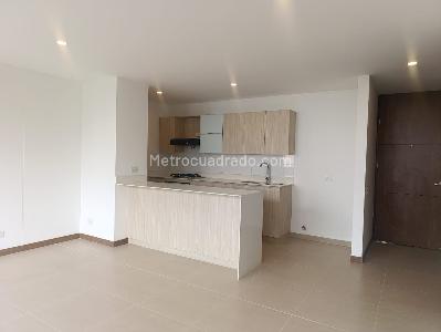 Apartamento de 2 alcobas en arriendo en Los Balsos, Medellín, 85 m² · foto 4 de 20