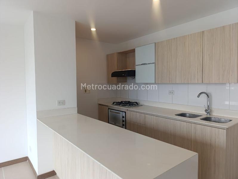 Charming 2BR Apartment in El Poblado - 8