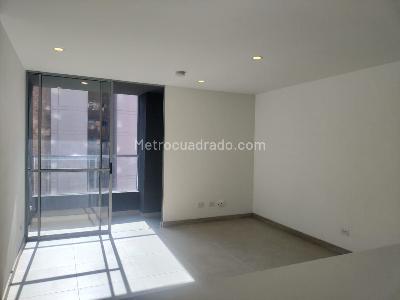 Apartamento de 2 alcobas en arriendo en El Poblado, Medellín, 65 m² · foto 2 de 13