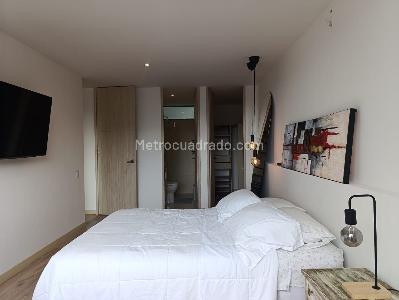 Apartamento de 2 alcobas en arriendo en Los Naranjos, Medellín, 80 m² · foto 10 de 20