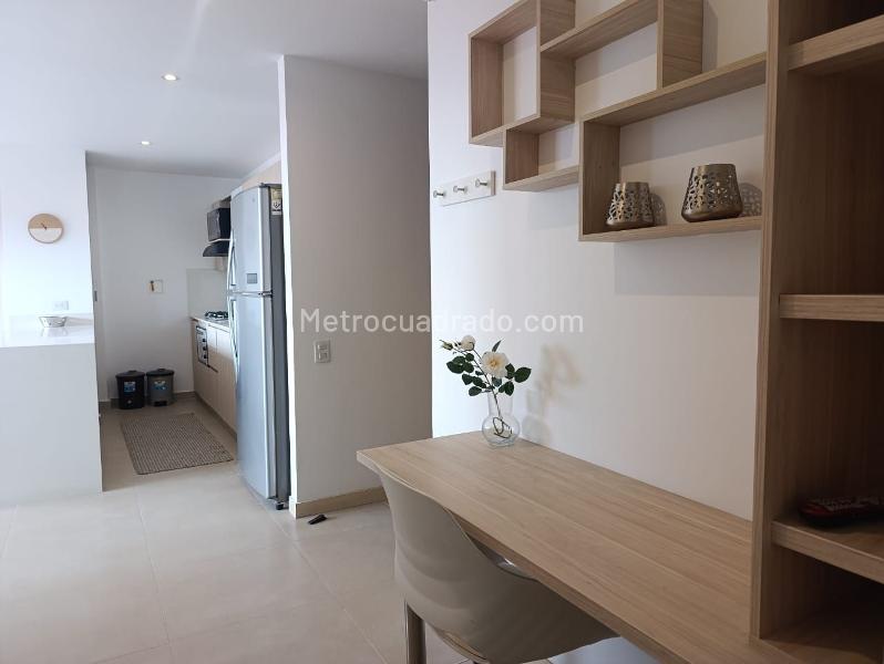 Furnished 2BR Apartment with Terrace in El Poblado - 8