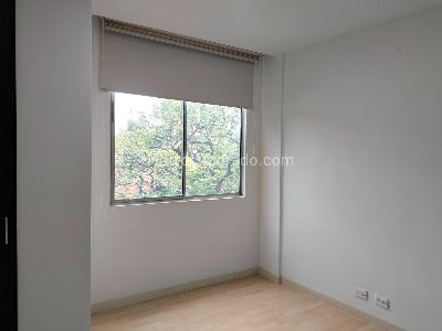 Apartamento de 3 alcobas en arriendo en El Poblado, Medellín, 128 m² · foto 15 de 19