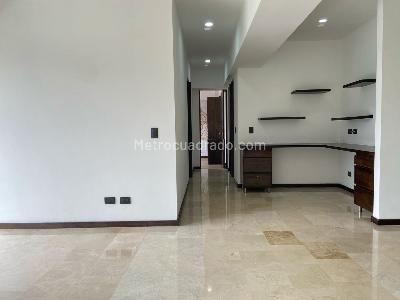 Apartamento de 3 alcobas en arriendo en Sabaneta, Sabaneta, 114 m² · foto 2 de 20