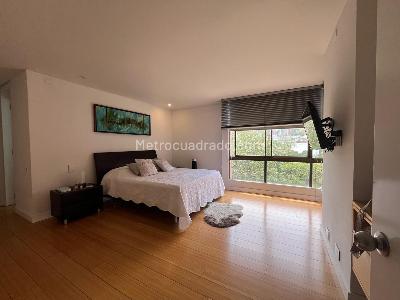Apartamento de 4 alcobas en venta en El Poblado, Medellín, 218 m² · foto 12 de 20