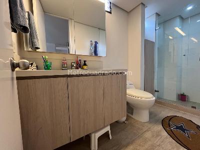 Apartamento de 4 alcobas en venta en El Poblado, Medellín, 218 m² · foto 20 de 20