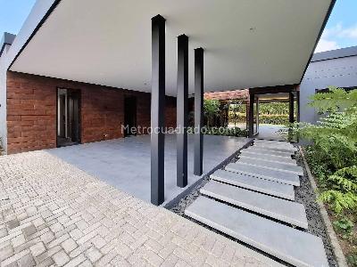 Casa de 4 alcobas en venta en Rionegro, Rionegro · foto 15 de 15