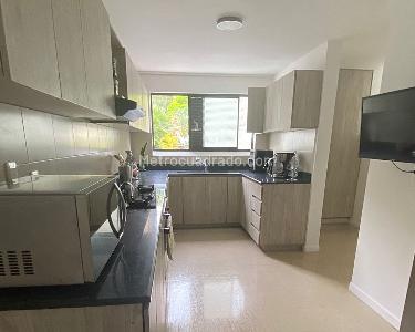 Apartamento de 3 alcobas en venta en El Poblado, Medellín, 193 m² · foto 6 de 11