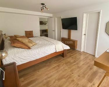 Apartamento de 3 alcobas en venta en El Poblado, Medellín, 193 m² · foto 9 de 11