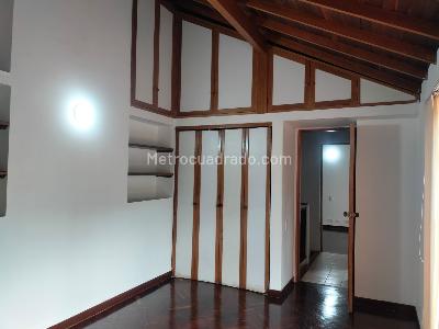 Apartamento de 2 alcobas en venta en El Poblado, Medellín, 160 m² · foto 11 de 17