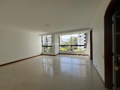 Apartamento de 3 alcobas en venta en El Poblado, Medellín, 195 m² · foto 11 de 19