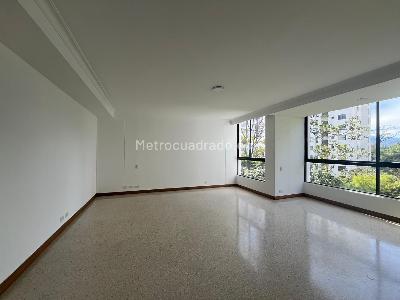 Apartamento de 3 alcobas en venta en El Poblado, Medellín, 195 m² · foto 12 de 19