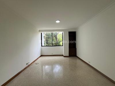 Apartamento de 3 alcobas en venta en El Poblado, Medellín, 195 m² · foto 16 de 19