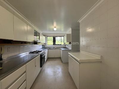 Apartamento de 3 alcobas en venta en El Poblado, Medellín, 195 m² · foto 5 de 19