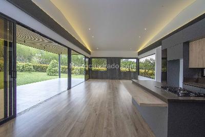 Casa de 4 alcobas en venta en Rionegro, Rionegro · foto 3 de 14