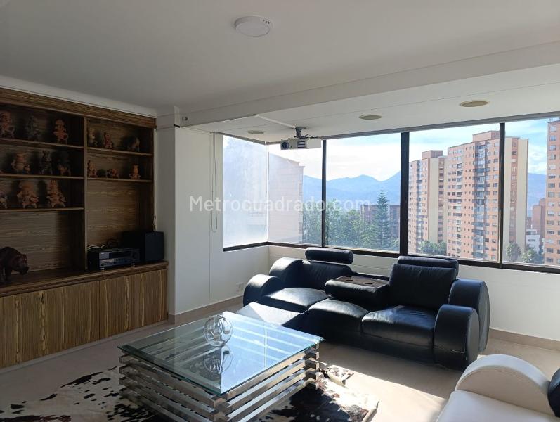 Furnished 4BR Apartment in El Poblado Gated Community - 3